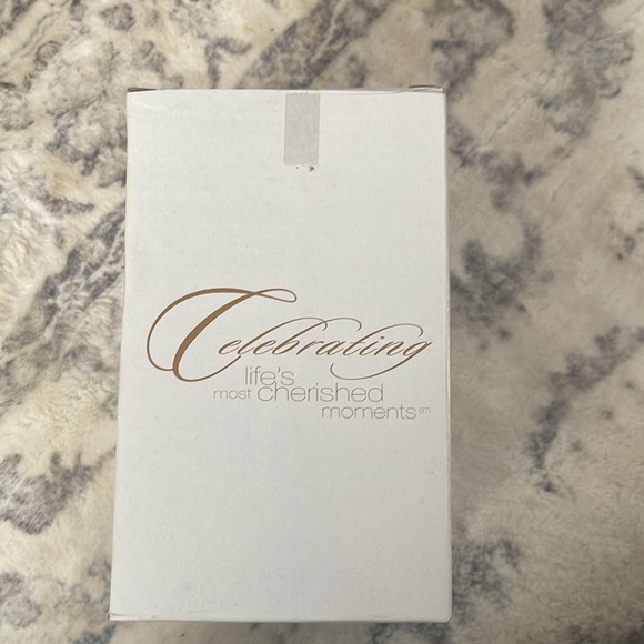 House of Lloyd Christmas Around World Praying Angel Terra Cotta Votive Candle - Picture 8 of 9